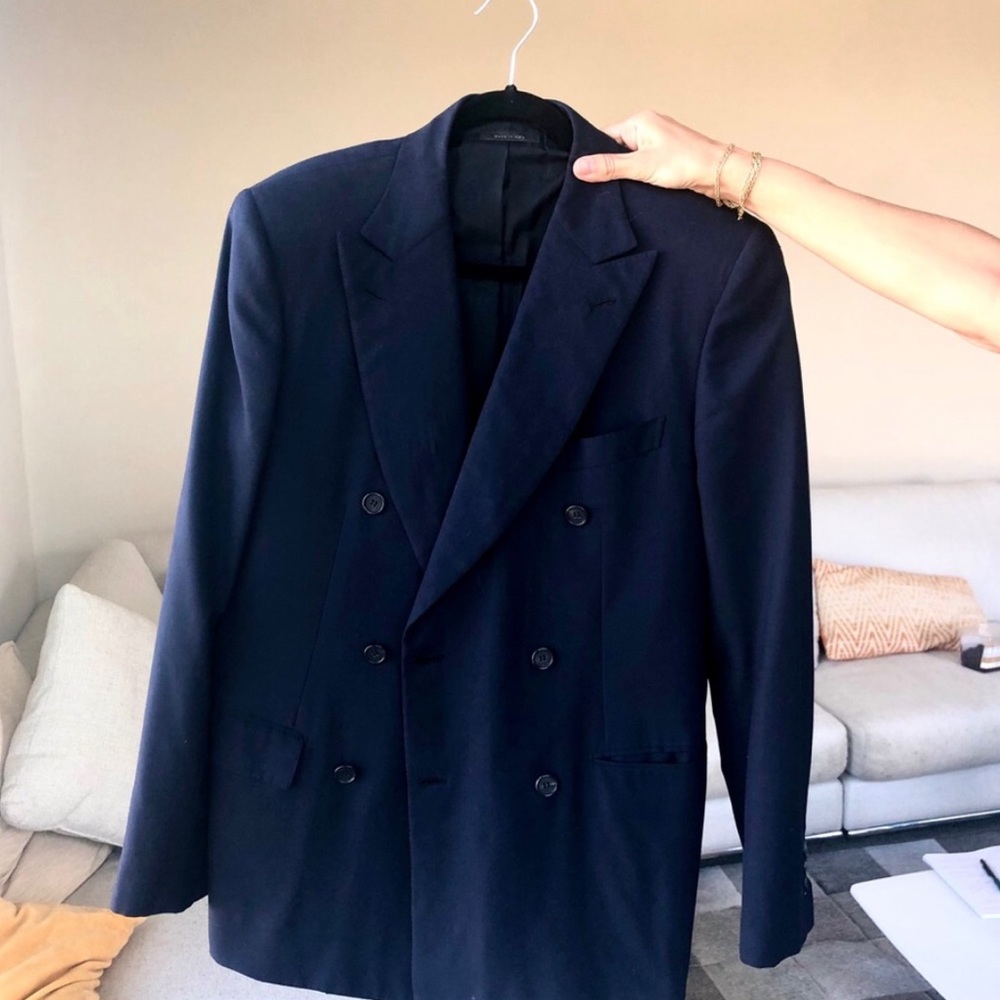 Brioni Men’s Black Suit